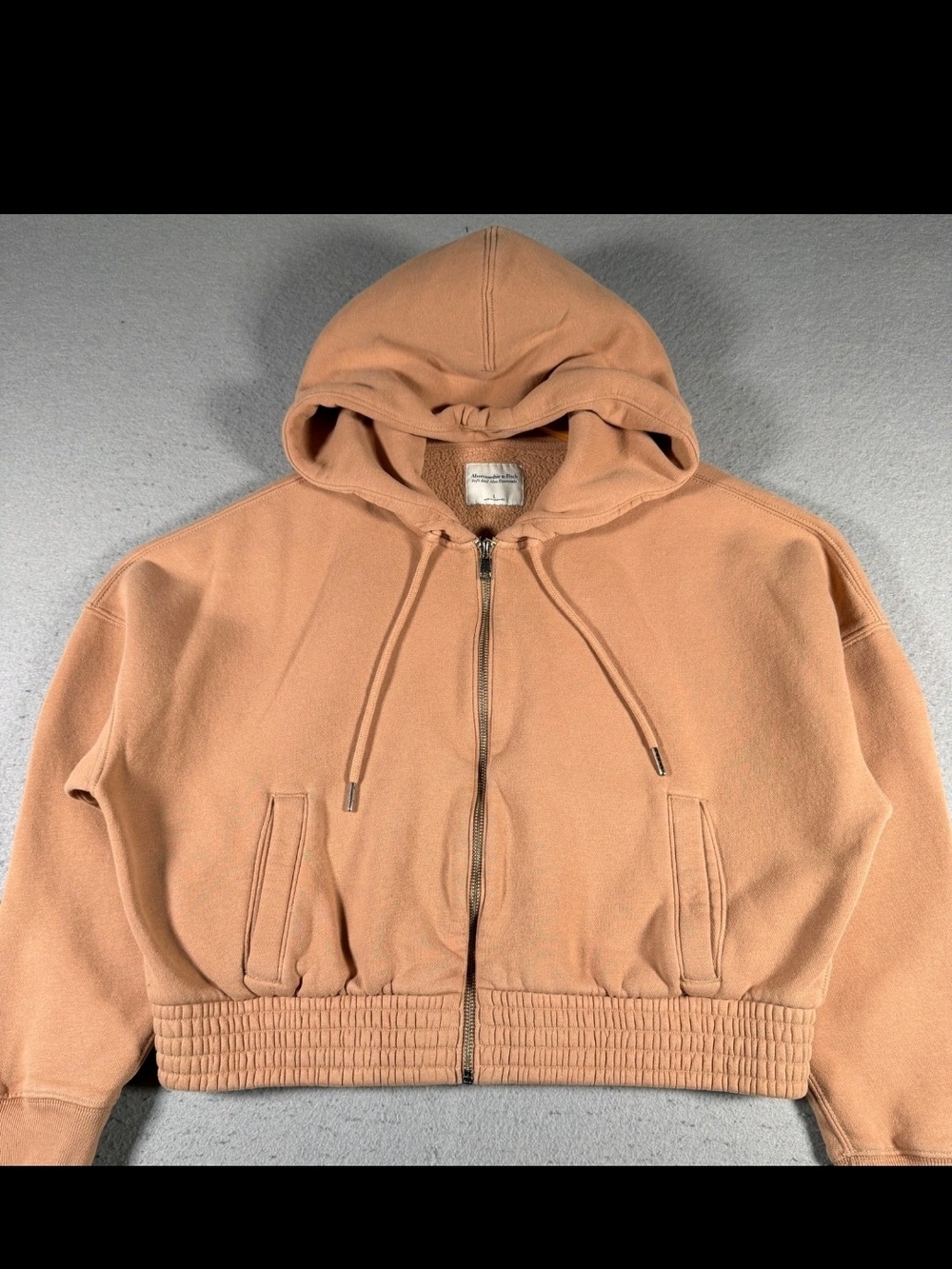 Abercrombie & Fitch Cropped Zip Hoodie in Dusty Peach